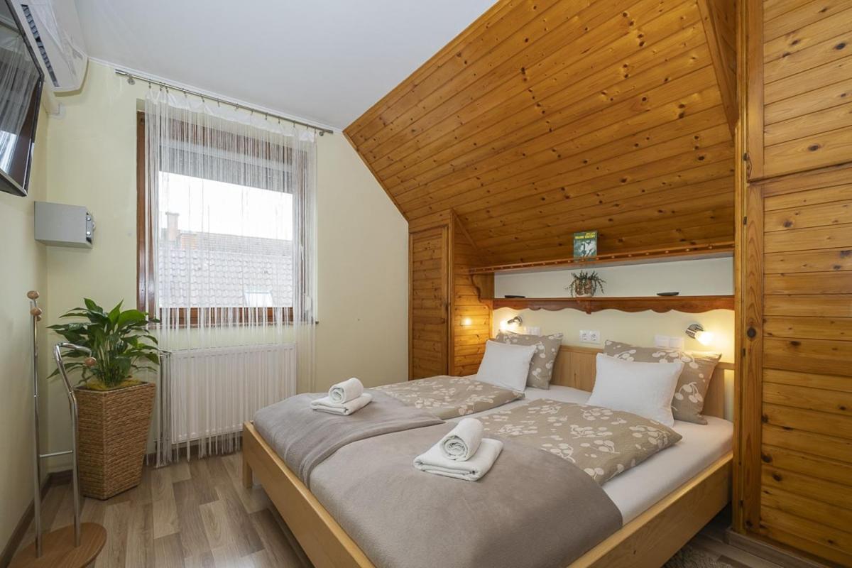 Acs Apartman Hévíz Kültér fotó